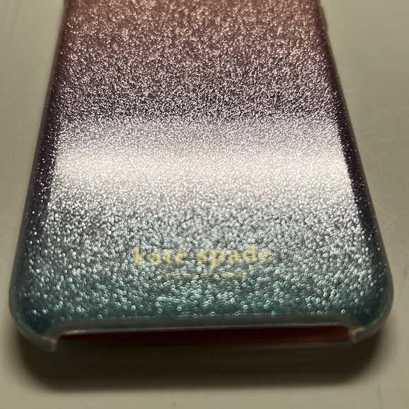 Kate Spade Case for iPhone SE and 8/7/6S/6 - Picture 2 of 5